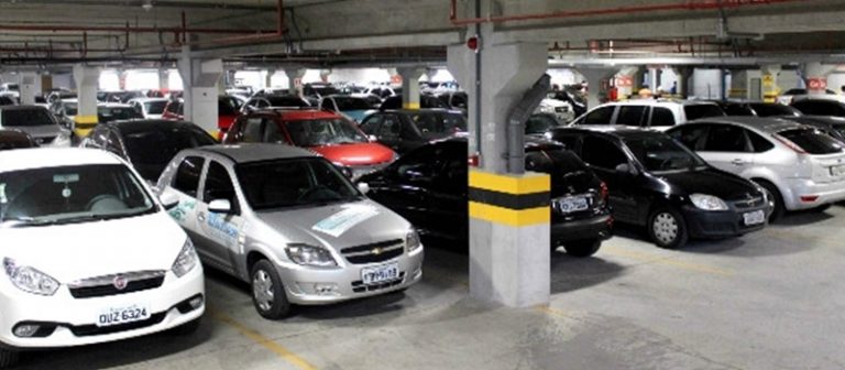 Shopping de Salvador cria polêmica com promoção em pagamento de estacionamento