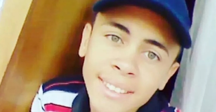 Adolescente de 17 anos morre afogado na Bahia após pular em rio sem saber nadar