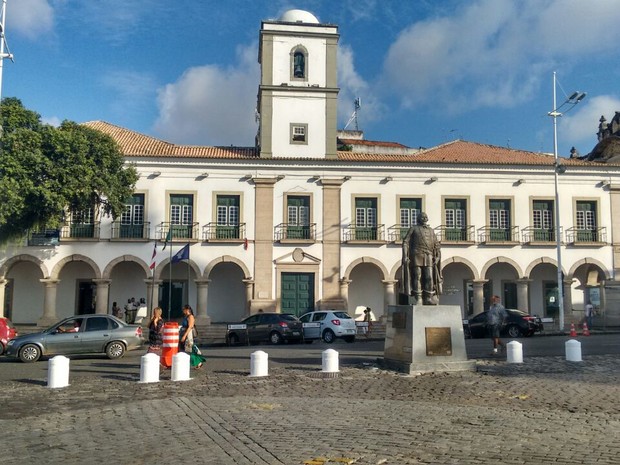 Transição na presidência da Câmara deve ter início na próxima semana