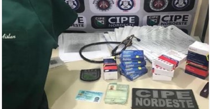 Falso médico é preso por usar nome de profissional verdadeiro na Bahia