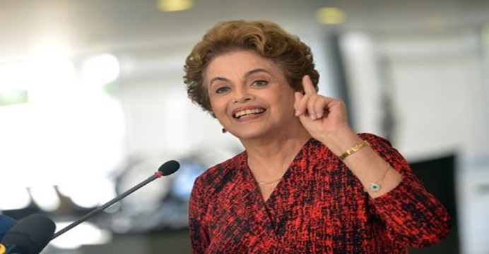 Comissão deve analisar nesta quarta pedido de pensão de Dilma