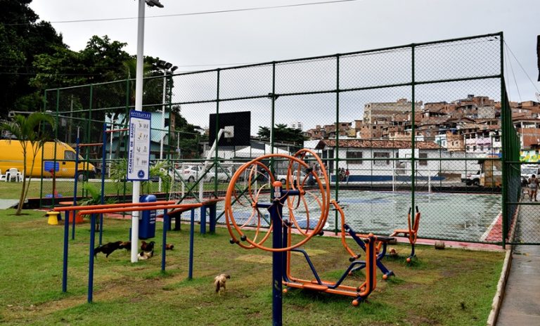 Área de lazer é inaugurada no bairro de Santa Cruz, em Salvador