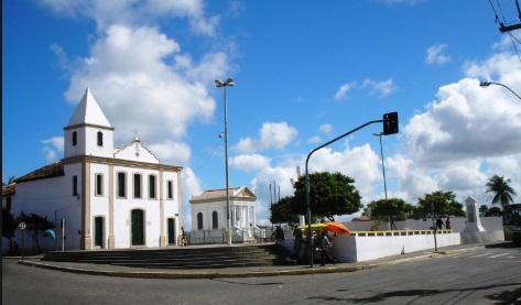 Funcionário do metrô é espancado e esfaqueado no bairro de Pirajá, em Salvador