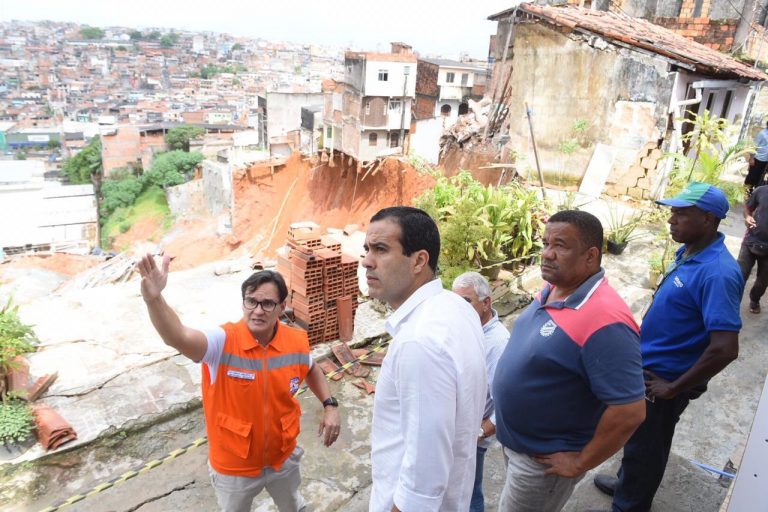 Famílias da Fazenda Grande do Retiro vão ganhar novas moradias