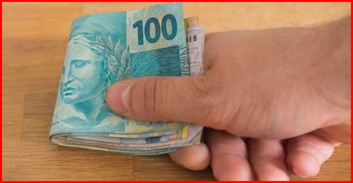 “Coronavoucher” terá valor ampliado de R$ 200 para R$ 300, diz jornal