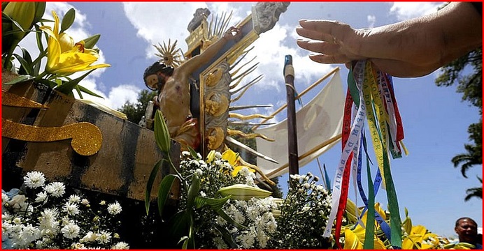 Imagem do Senhor do Bonfim percorrerá as ruas de Salvador nesta sexta (3)