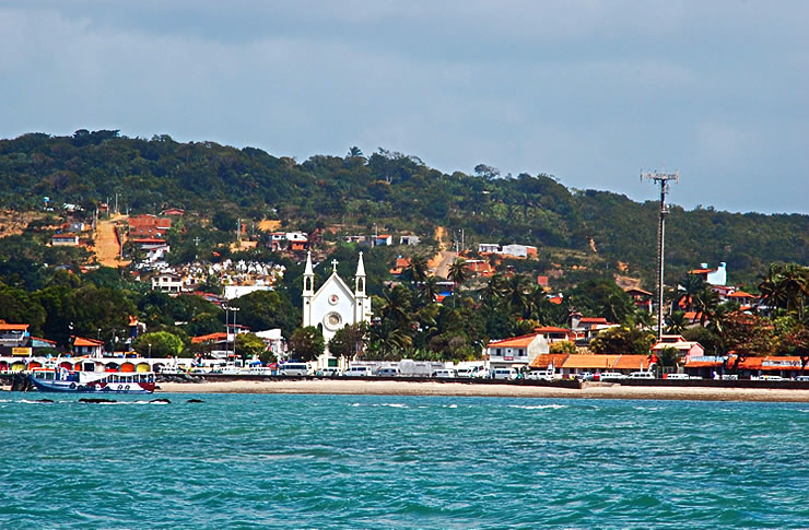 Vera Cruz: Acesso às praias volta a ser liberado a partir desta segunda-feira (10) de acordo com decreto; atividades na orla têm novas restrições