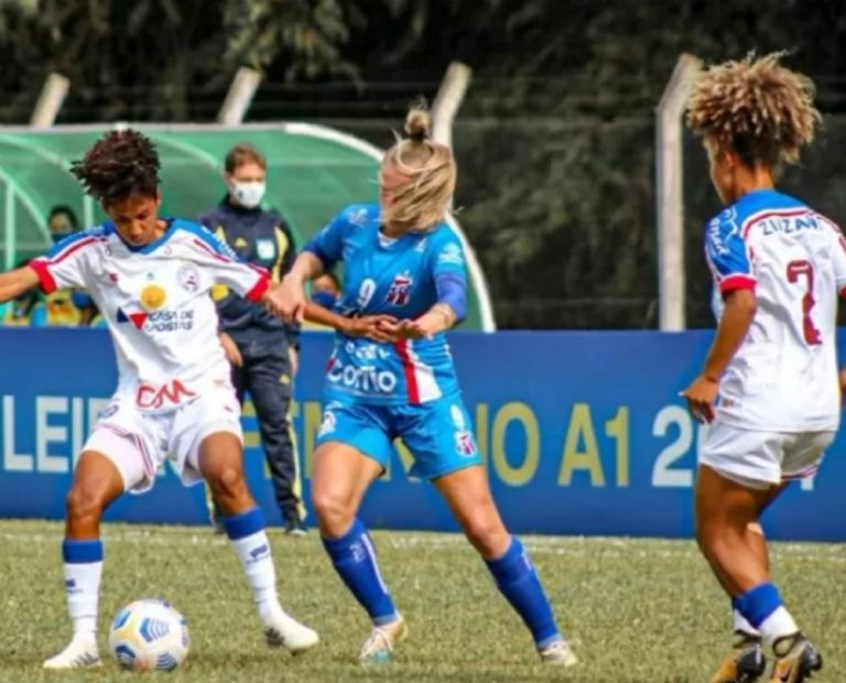 Jogadoras do Bahia são vítimas de racismo durante transmissão de jogo e CBF pede afastamento de comentarista