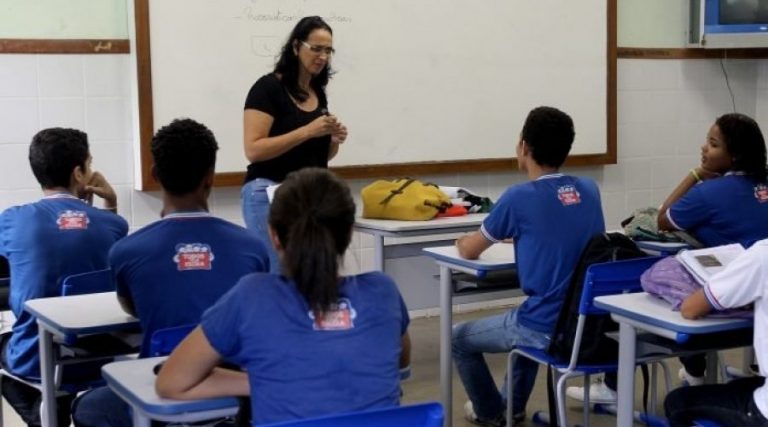 Governo da Bahia convoca 348 professores e coordenadores pedagógicos