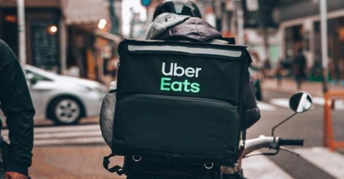 Justiça do Trabalho de Salvador reconhece vínculo empregatício entre entregador e Uber Eats