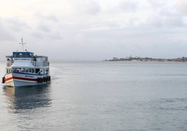 Maré baixa suspende travessia Salvador-Mar Grande pelo 4º dia seguido