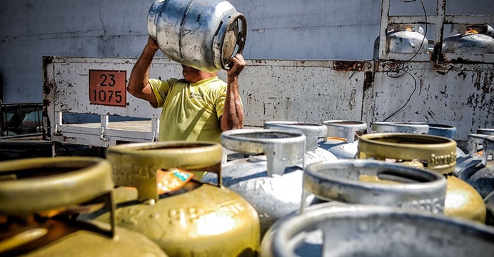 Com novo reajuste, gás de cozinha pode chegar a R$ 120 a partir desta quinta (3)