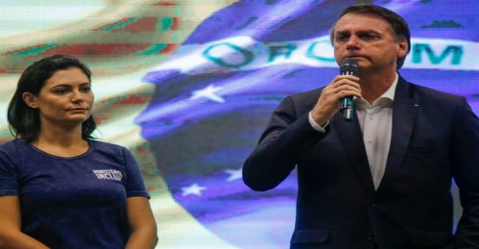 Resistência de Michelle em gravar propaganda preocupa campanha de Bolsonaro