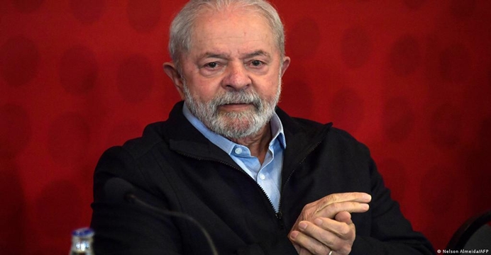 Lula indica que não disputará reeleição e quer abrir espaço para nomes como Rui