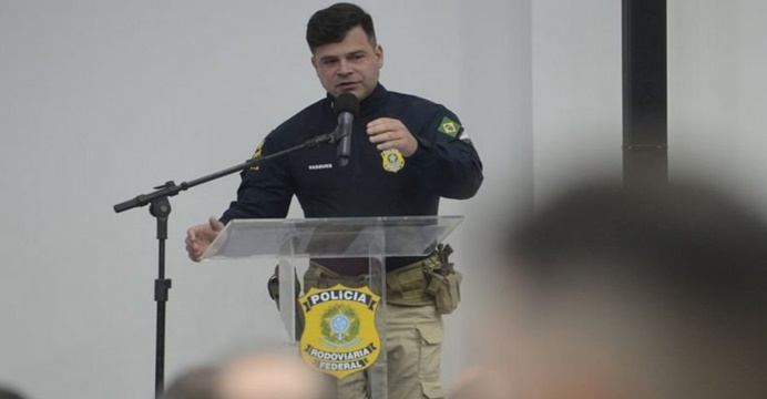 Polícia Federal abre inquérito sobre diretor-geral da PRF; entenda