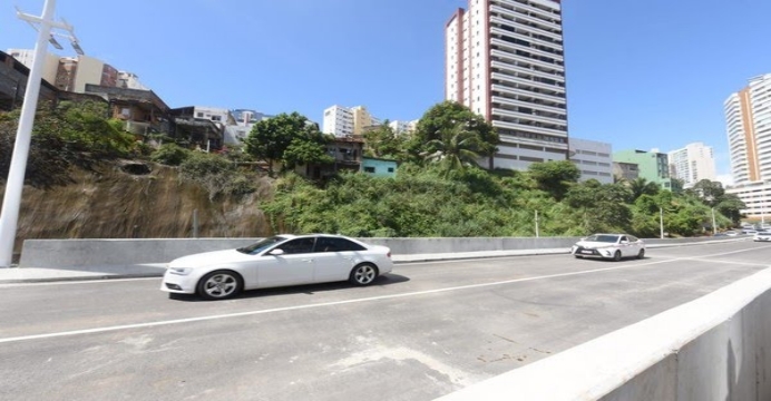 Complexo viário Rei Pelé garante maior fluidez viária entre Garibaldi e Lucaia  