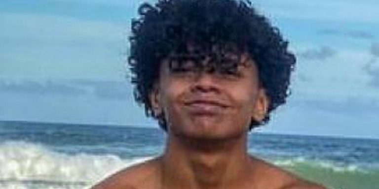 Adolescente de 15 anos desaparece em mar da praia de Busca Vida