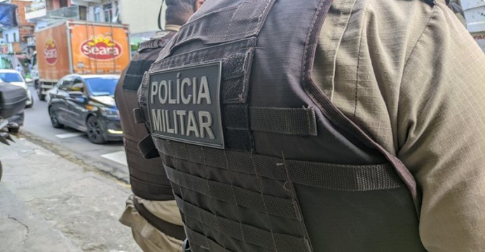 Mais de 500 pessoas são presas e 115 armas de fogo são apreendidas durante Operação Policial