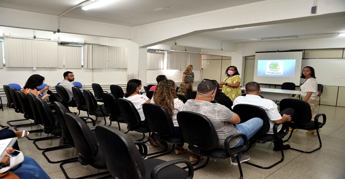 Carnaval: Vigilância Sanitária inicia capacitação de profissionais dos segmentos de alimentação e saúde