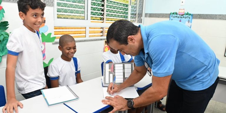 Prefeitura entrega 2 novas escolas em Luiz Anselmo com investimento milionário