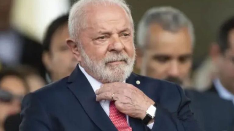 Reprovação de Lula sobe 9 pontos percentuais em cidade brasileira, diz pesquisa