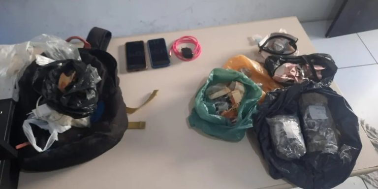 Três suspeitos foram presos por tráfico de drogas no bairro de Cosme de Farias