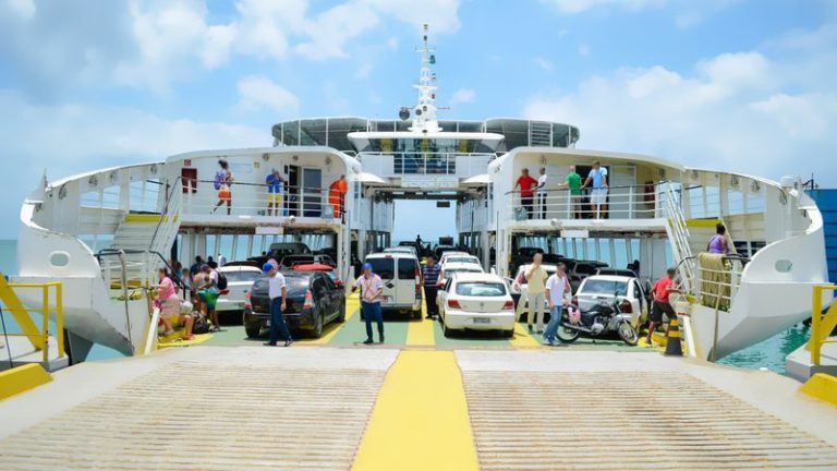 Espera em fila de Ferry-boat ultrapassa quatro horas; saiba detalhes