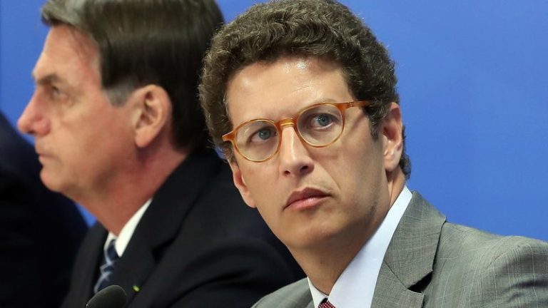 “Brasil vai virar fedentina de maconha”, diz deputado bolsonarista após descriminalização do STF