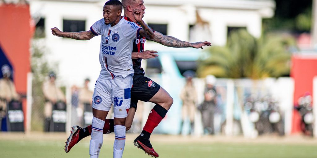 Bahia e Vitória entram em campo para realizar o clássico de número 500 entre as equipes